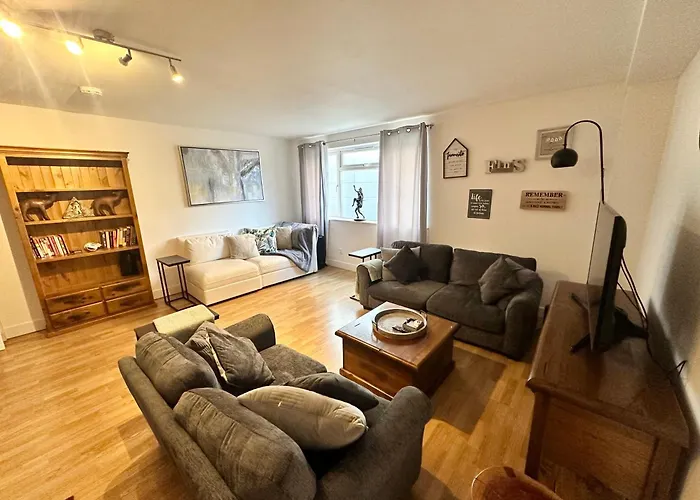 Bermondsey Apartment