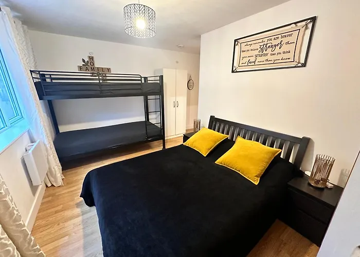 Bermondsey Apartment